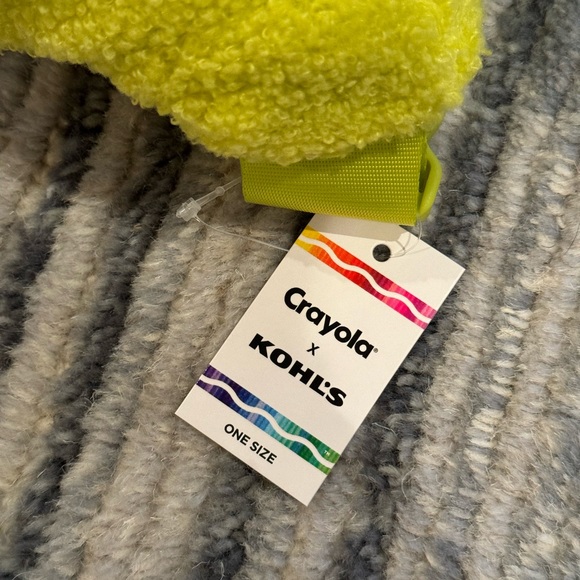 NWT! Crayola x Kohl’s Fanny pack, yellow/green. - Picture 2 of 10